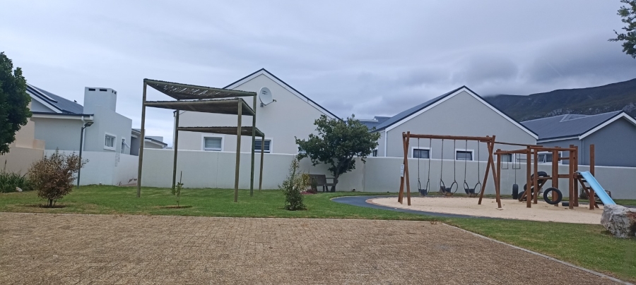 3 Bedroom Property for Sale in Sandbaai Western Cape